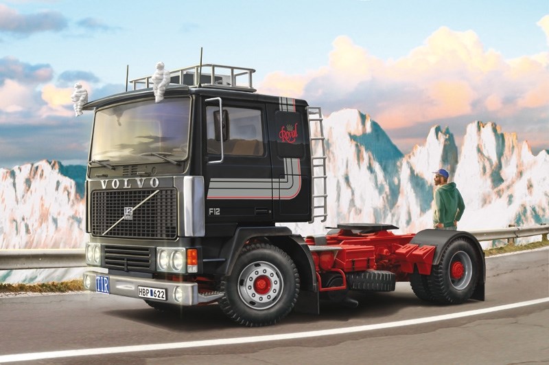 ITALERI 1:24 - Volvo F12 Intercooler Low Roof