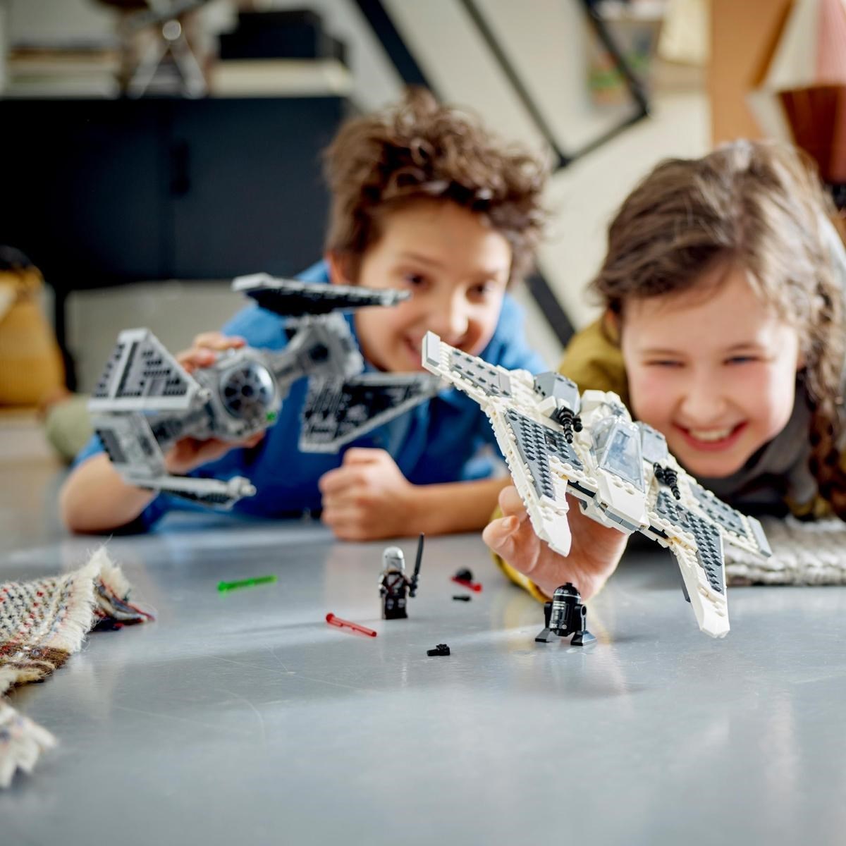 LEGO Star Wars - Fang-Fighter vs Tie Interceptor