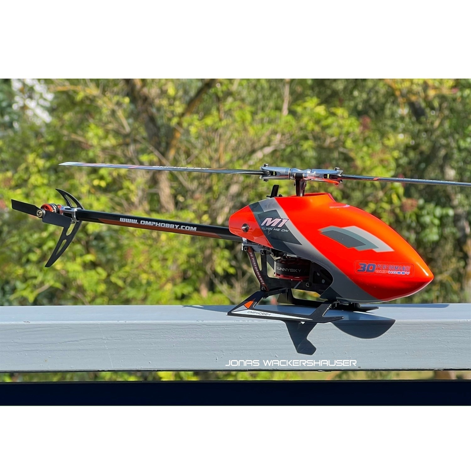 OMP Hobby M1 Evo Helicopter - Orange - RTF-ficka