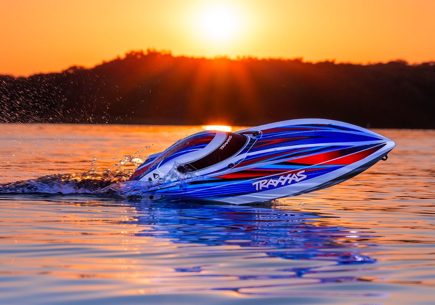Traxxas Disruptor VXL-4s SR 660mm Rosa