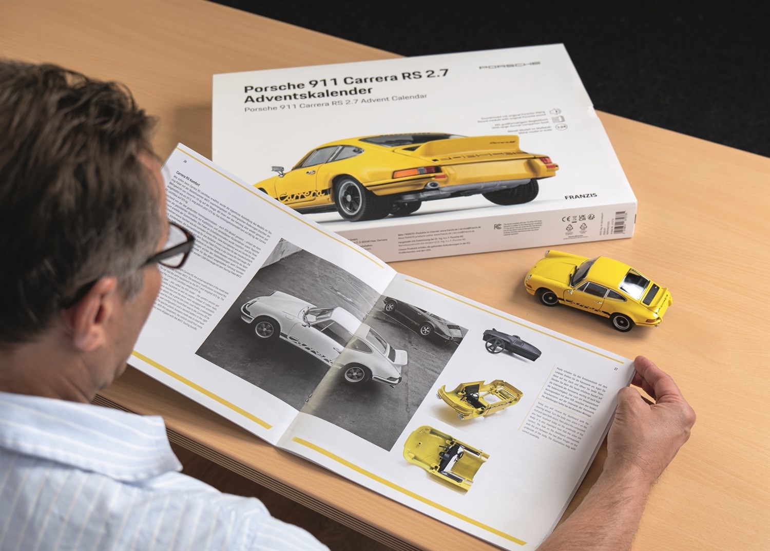 Porsche 911 Carrera RS Adventskalender 1:24