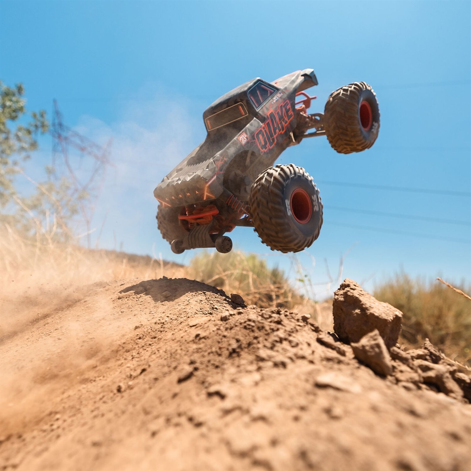 ARRMA Quake 1/10 223S DSC 2WD Rd - RTR
