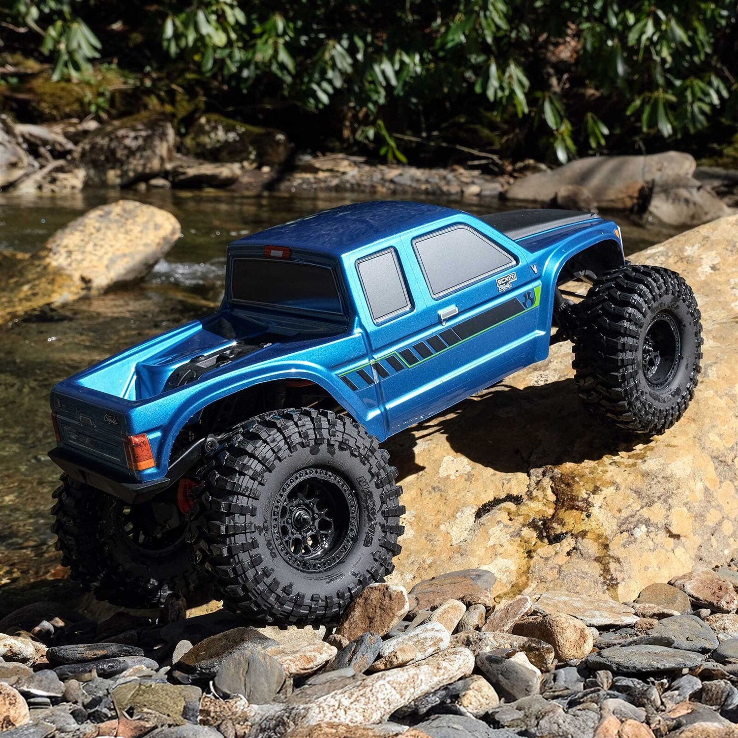 Axial SCX10 III Coyote 4WD RTR - Bl