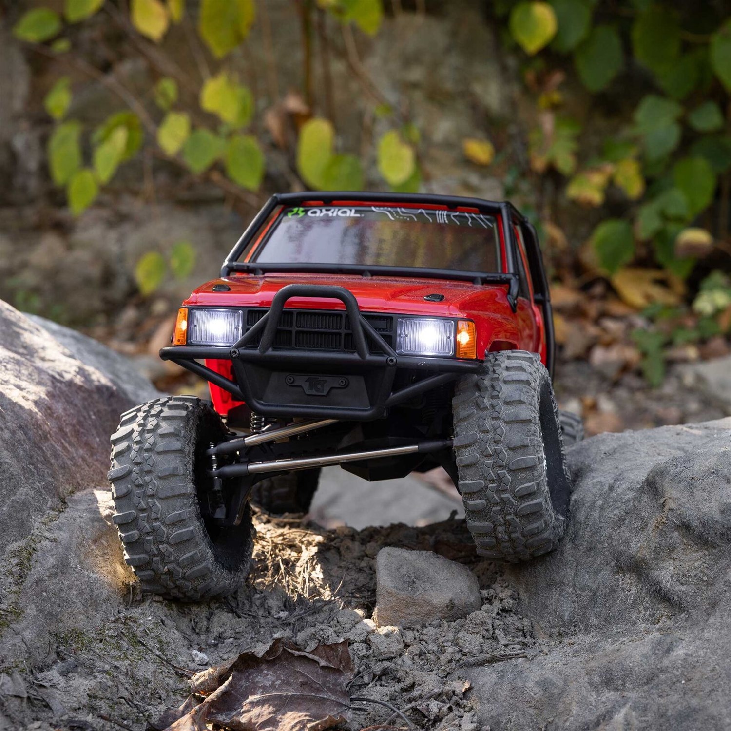 Axial SCX10 III 1987 Toyota SR5 4WD RTR Red