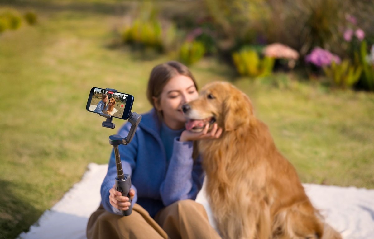 DJI Osmo Mobile 8P Standard Combo