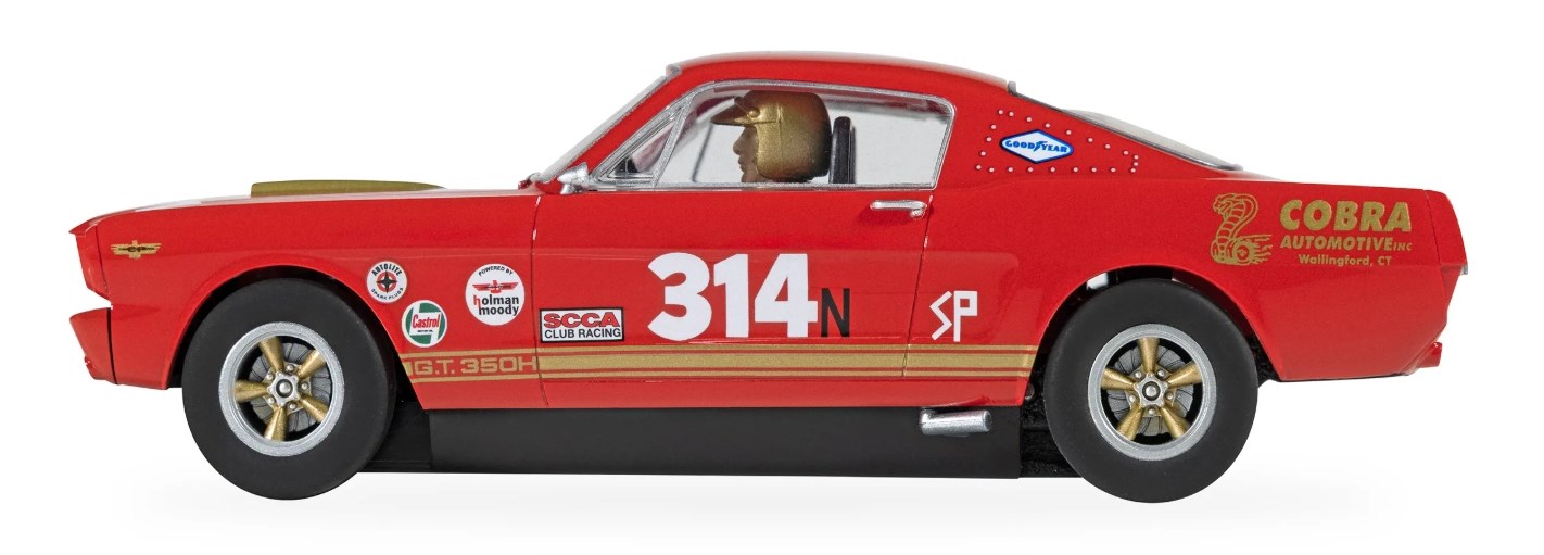 Scalextric Shelby GT350H - Röd och guld